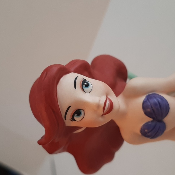Disney's Ariel Figurine - Picture 6 of 6